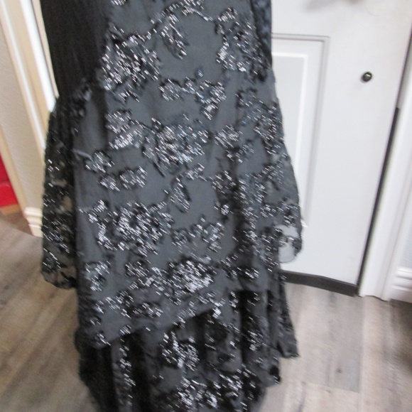new KLS KIMORA LEE SIMMONS black ball gown Sz 6 - Picture 3 of 16